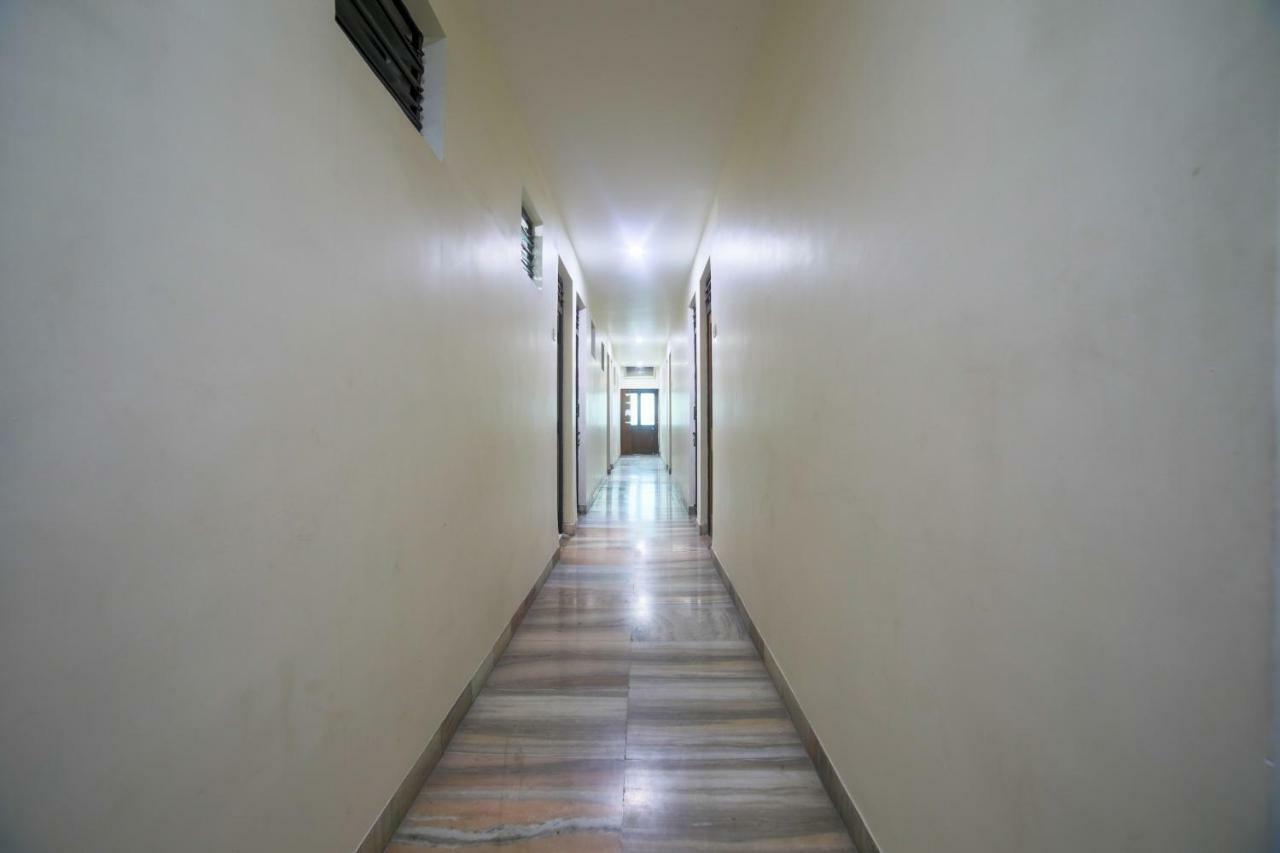Oyo 46697 Hotel Gopi Nagpur Eksteriør bilde