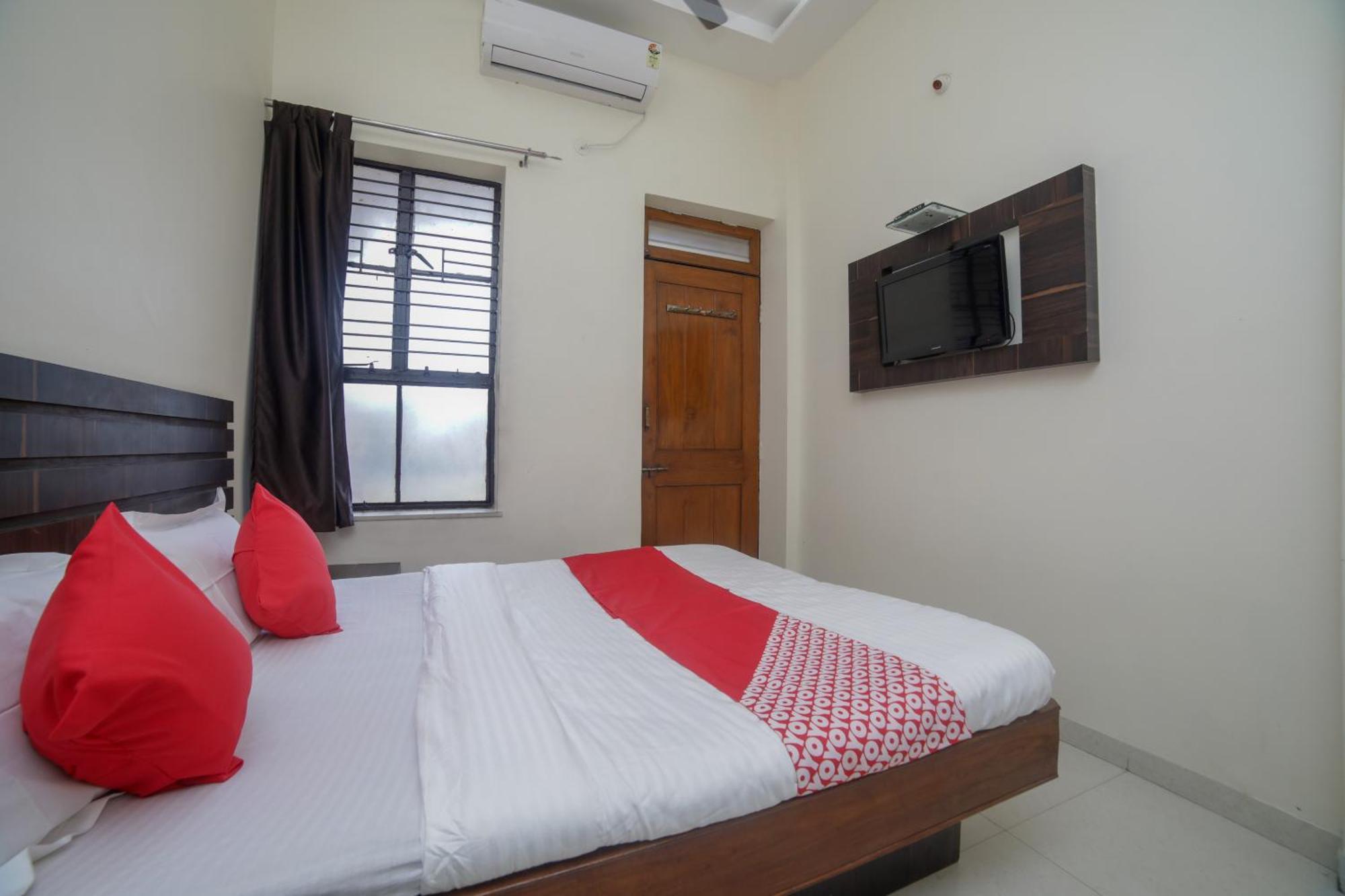 Oyo 46697 Hotel Gopi Nagpur Eksteriør bilde