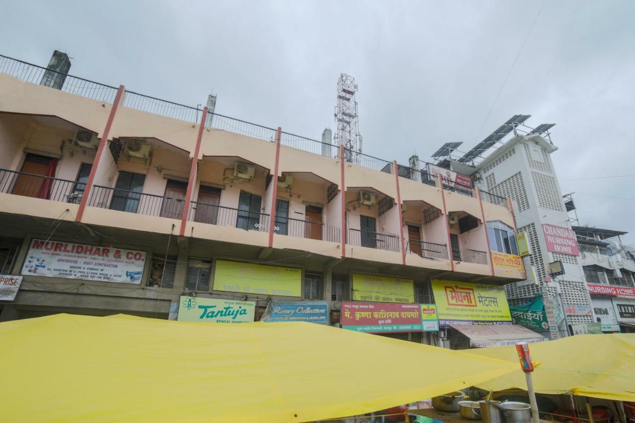 Oyo 46697 Hotel Gopi Nagpur Eksteriør bilde